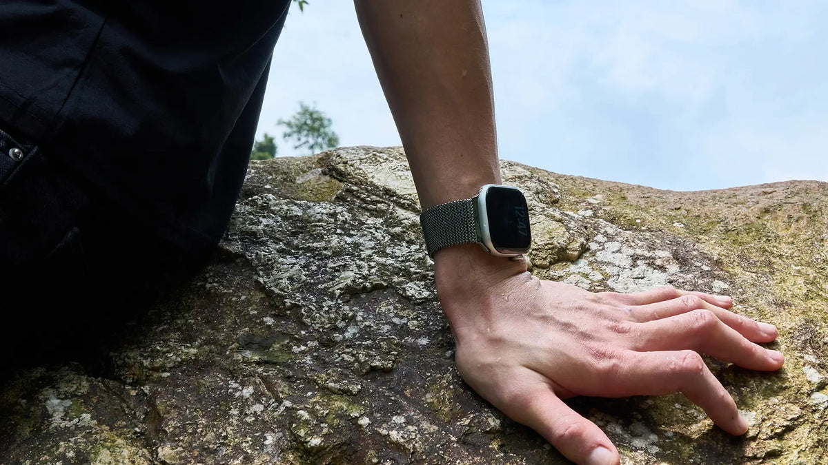 Metal vs Silicone Apple Watch Bands: Which Is Better for Everyday Wear?